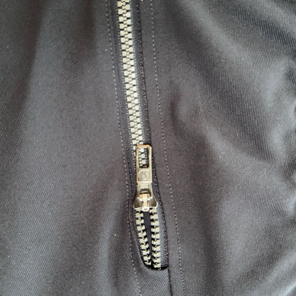 Lululemon Men's ABC Joggers Dark Gray Obsidian Pants Like New EUC Medium 30” - Picture 6 of 12